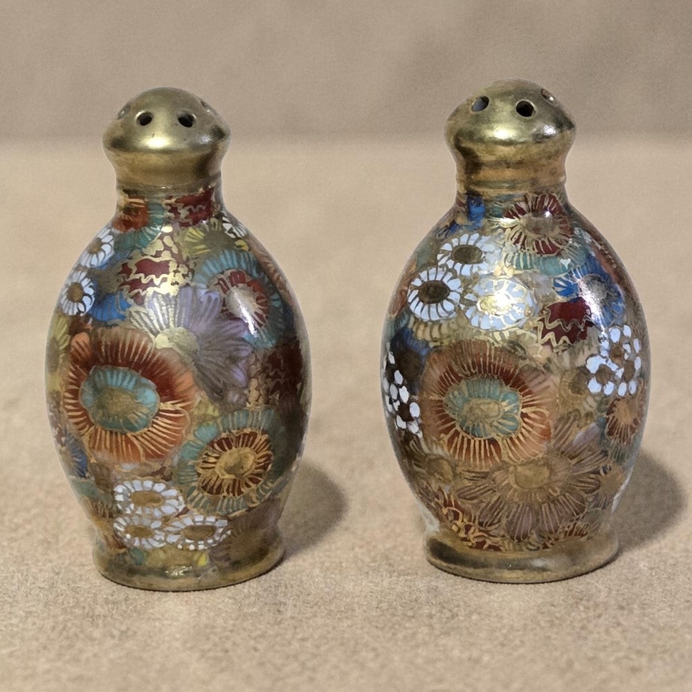 Vtg Japan Handpainted Gold Floral Salt Pepper Shaker Set 2 Signed 2.75" Mini